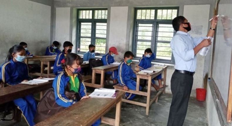 काठमाडौँमा तत्काल विद्यालय खोले कोरोनाको दोस्रो लहर शुरु हुने विज्ञको चेतावनी 