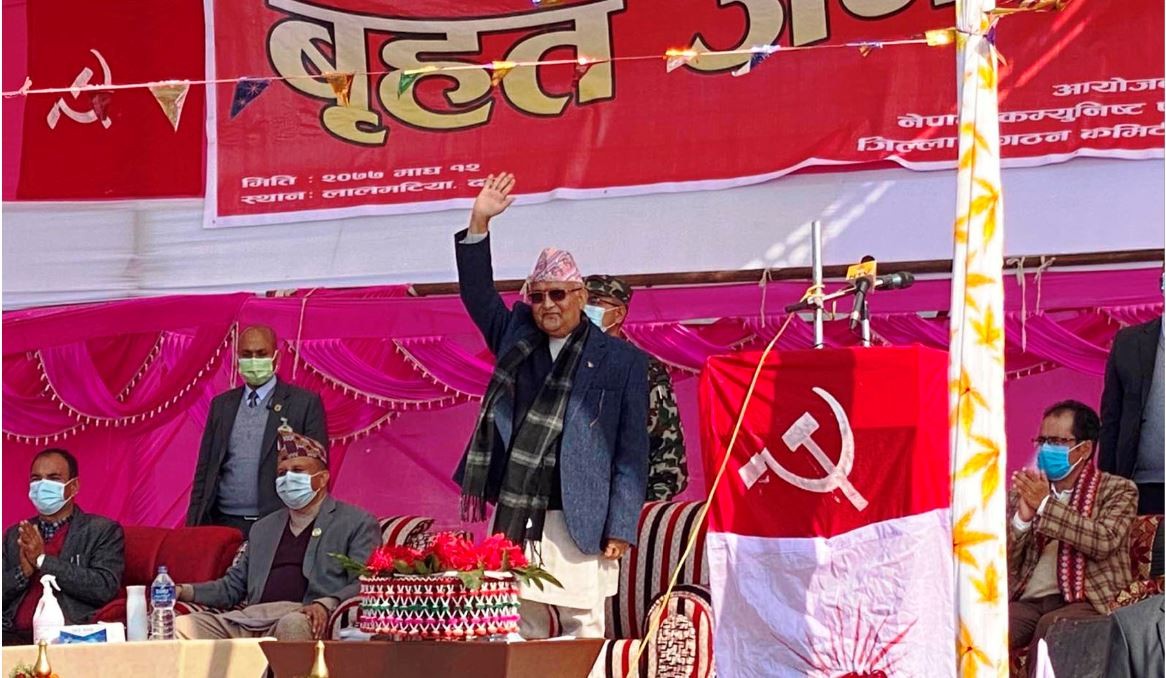 प्रधानमन्त्री ओली लुम्बिनी प्रदेश पुगेर भने - चुनाव समयमै हुन्छ, पाटीमा कसैलाई कारवाही गरेको छैन