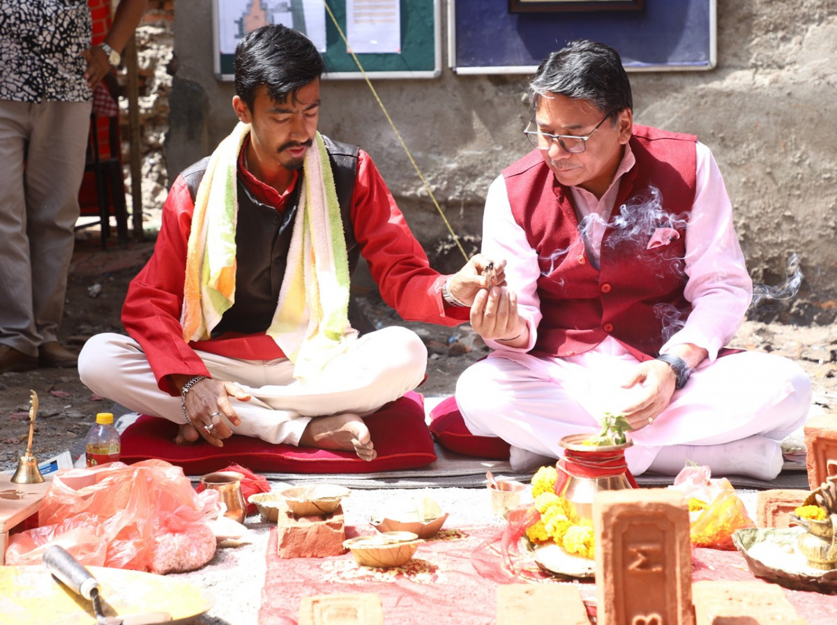 हिमालयन बैङ्कको भवन शिलान्यास, खिचापोखरी, न्यूरोडमा बन्ने भयो आफ्नै भवन