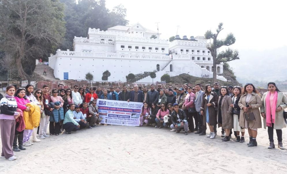 नेशनल लाइफको लुम्बिनी लक्जरी टुर र रानीमहल भ्रमण सम्पन्न, ४०० भन्दा बढि अभिकर्ताहरुको सहभागिता