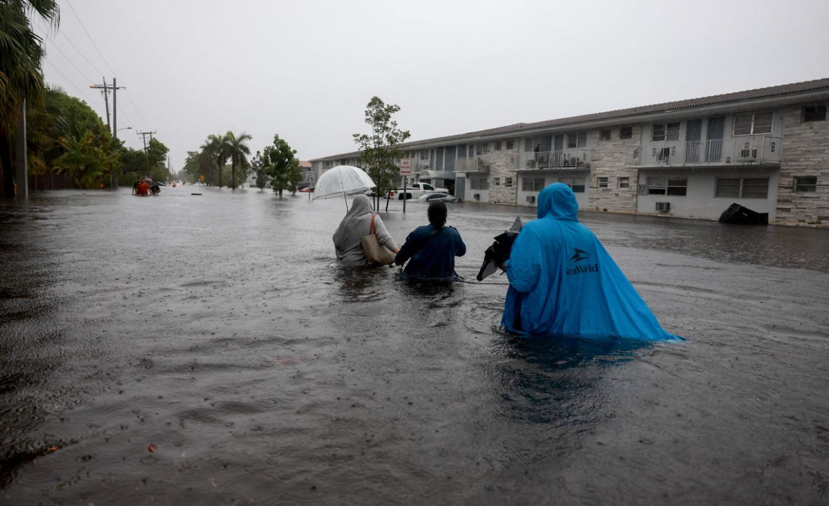 Florida rain4.JPG